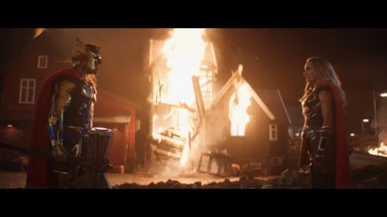 《雷神4》正式预告公布 男女雷神联手对抗屠神者图片3
