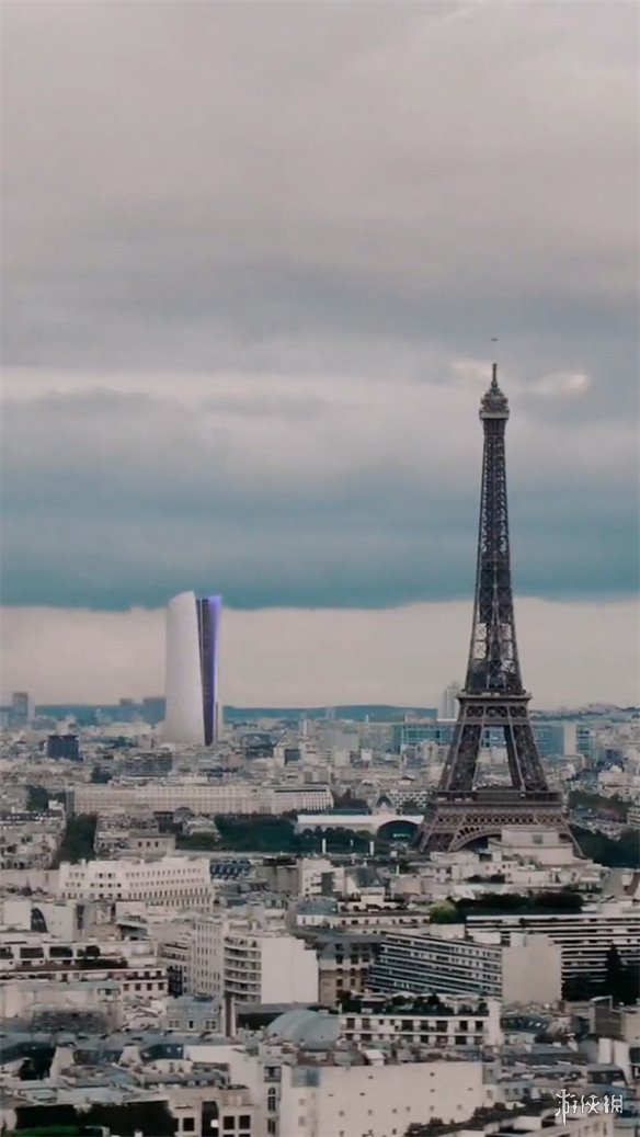 官方整活最为致命！法国巴黎正在“建造”巨型PS5大厦图片4